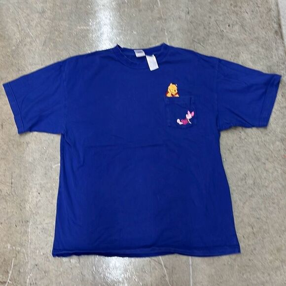Vintage Disney Winnie And Piglet Purple Embroidered Graphic Short Sleeve Tshirt - Picture 1 of 3